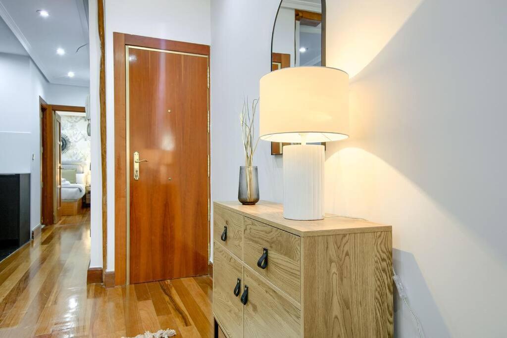 Cozy Flat In The Center Of Madrid-Comend-3-De Exterior photo